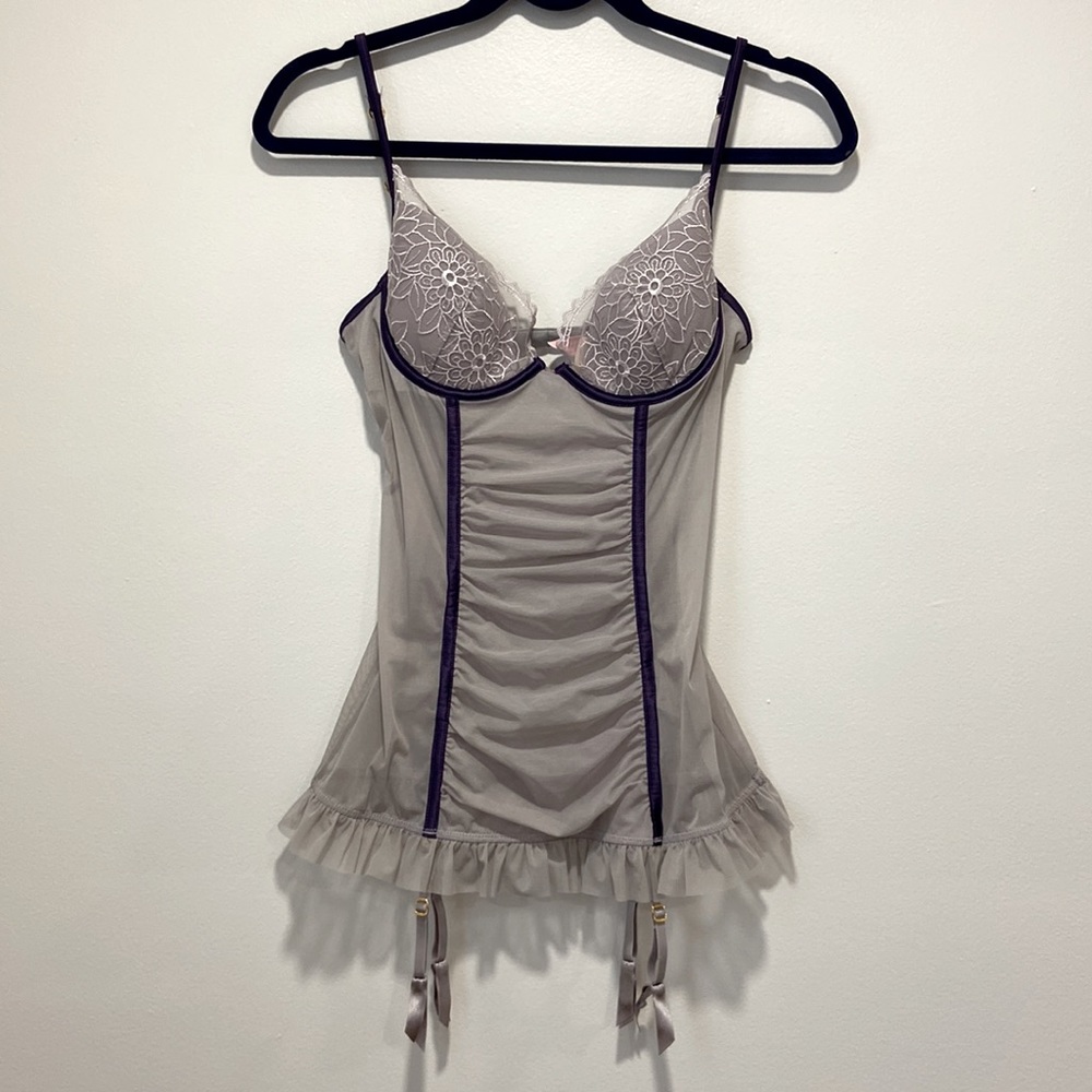NWT Victoria’s Secret Very Sexy Bustier Lingerie Women Size 34C